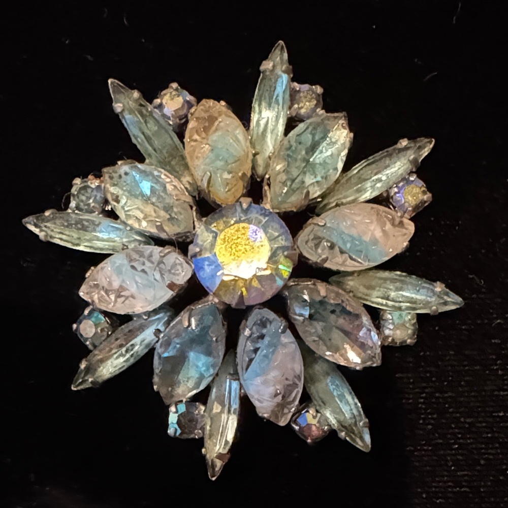 Lovely Vintage Light Blue Rhinestone Floral Brooch